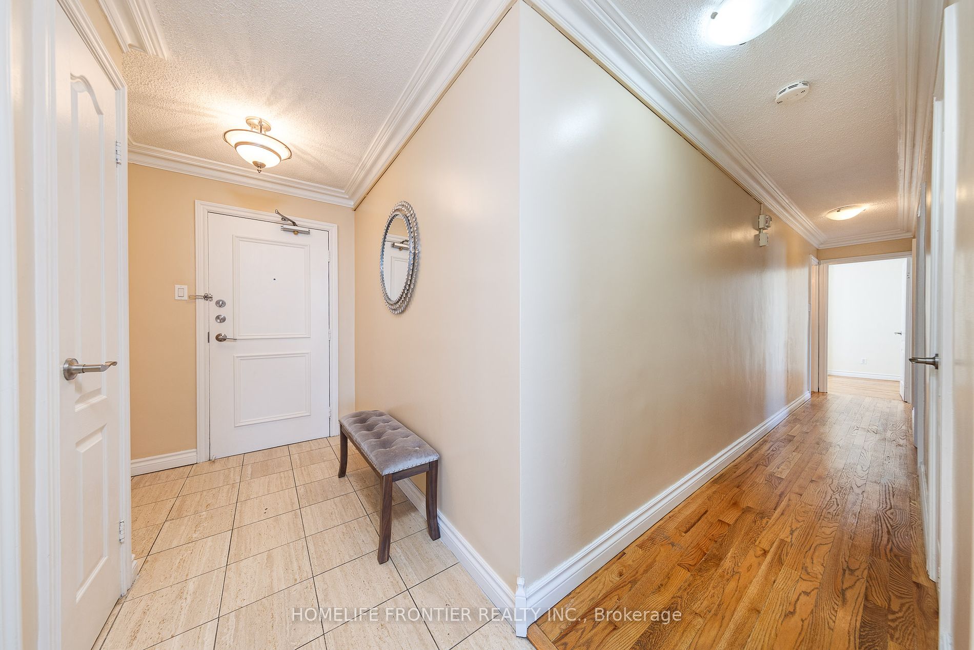1 Royal Orchard Boulevard, #1002