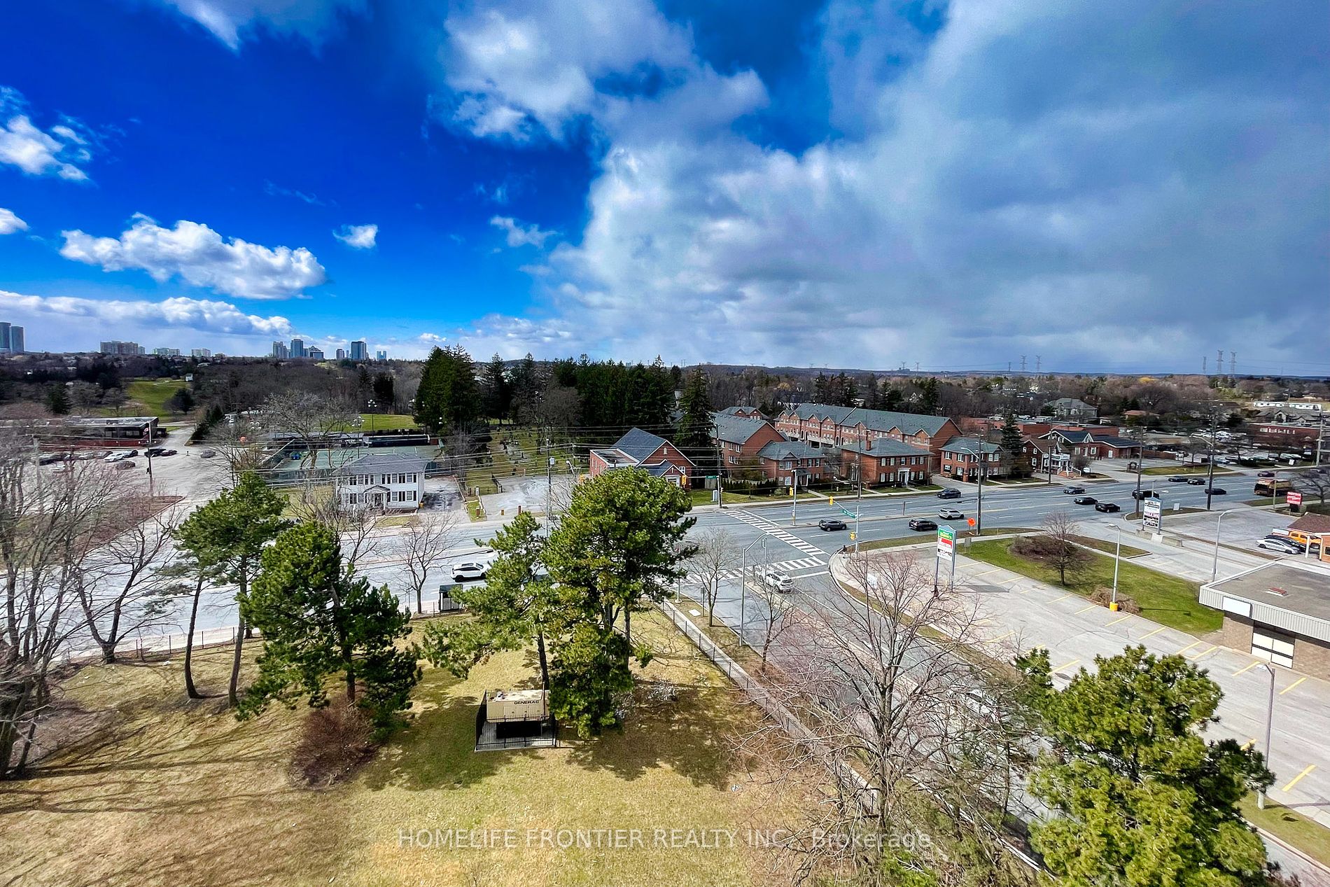 1 Royal Orchard Boulevard, #1002