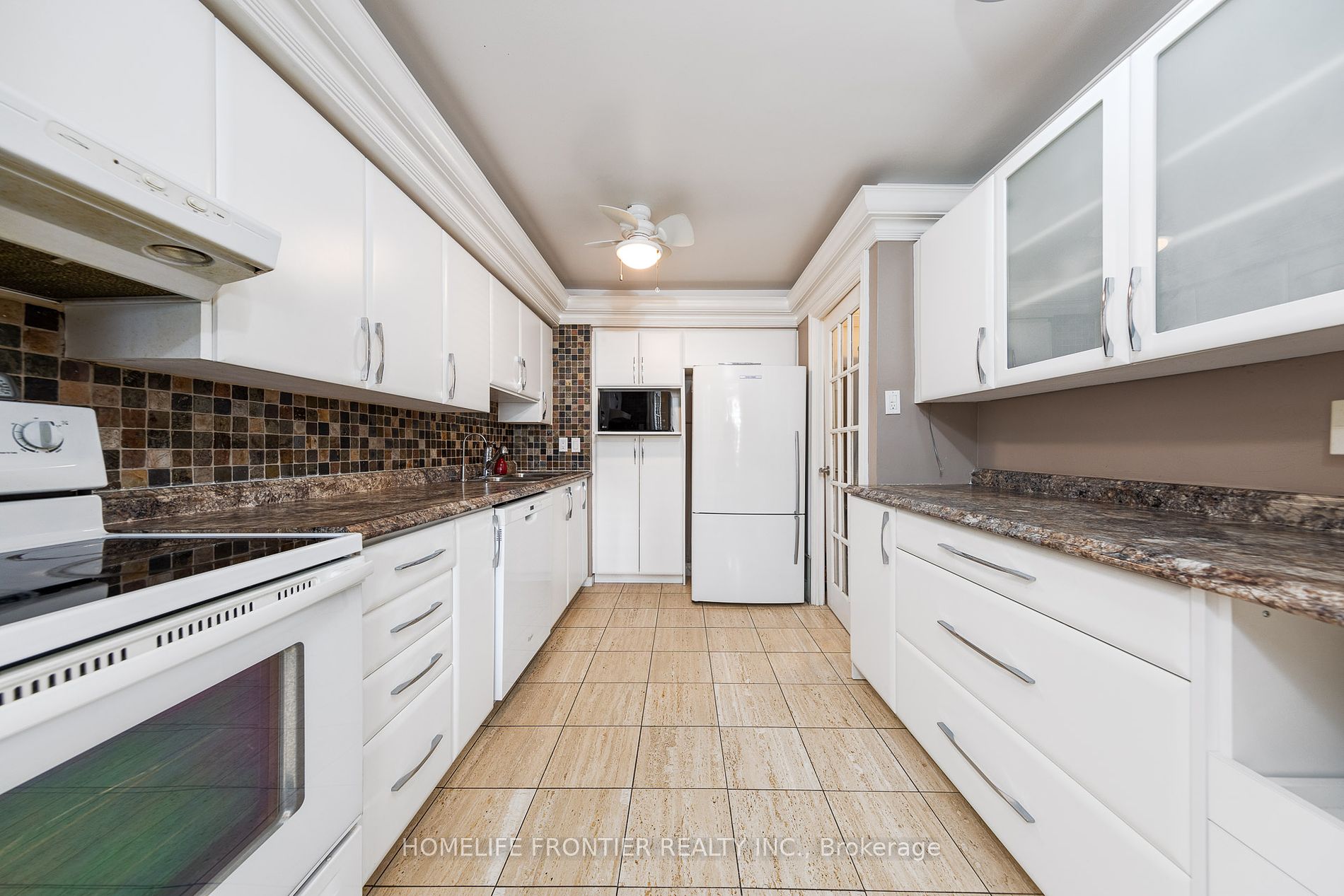 1 Royal Orchard Boulevard, #1002