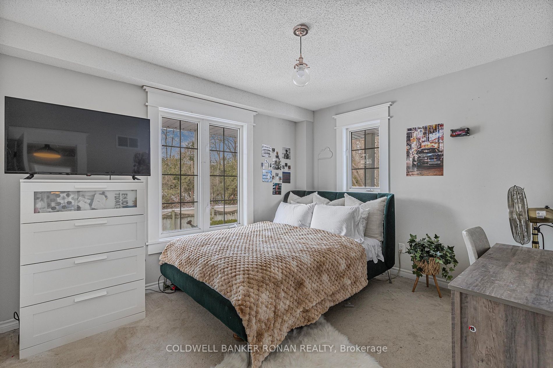 984 Little Cedar Ave