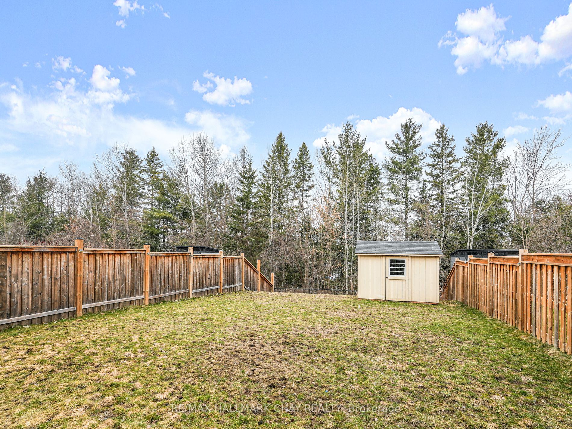 40 Decarolis Crescent