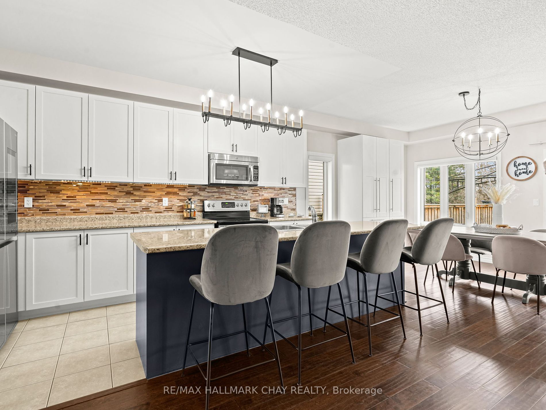 40 Decarolis Crescent