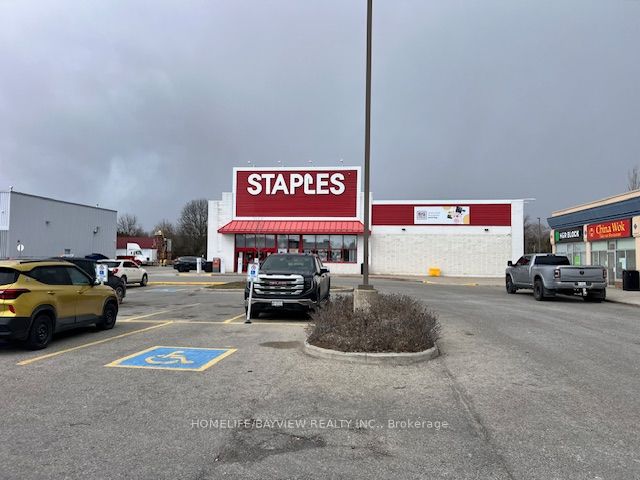 86 Young St, #2