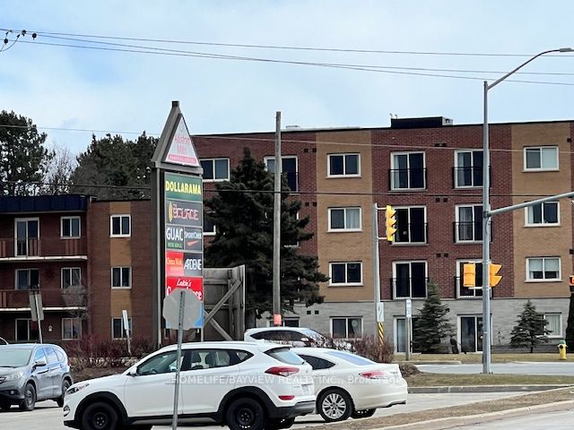 86 Young St, #2