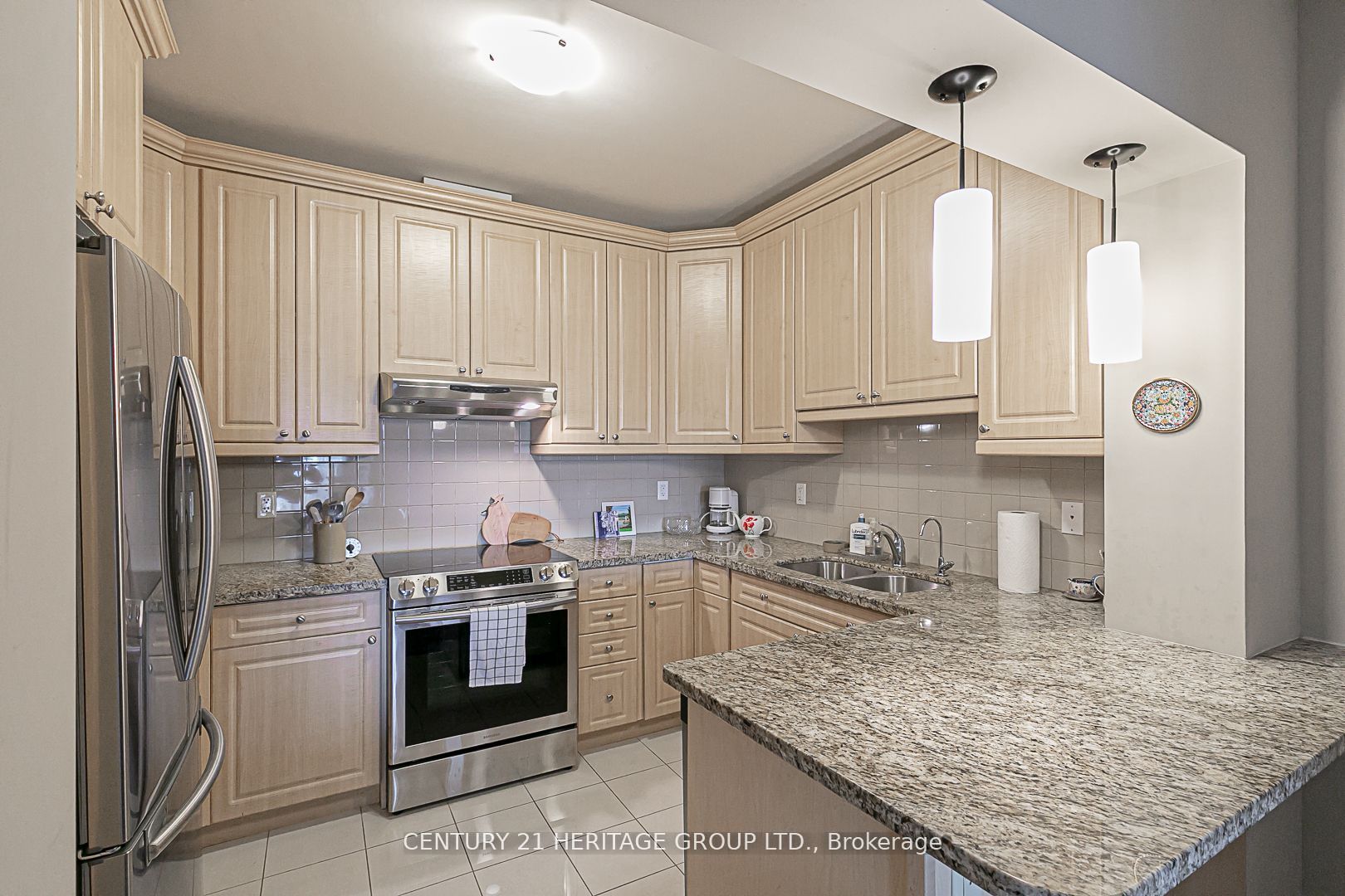 80 Burns Blvd, #321