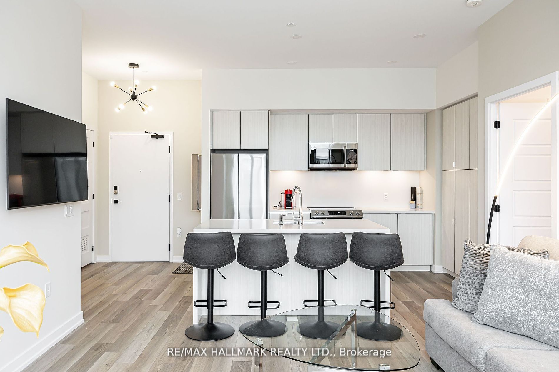 415 Sea Ray Avenue, #432
