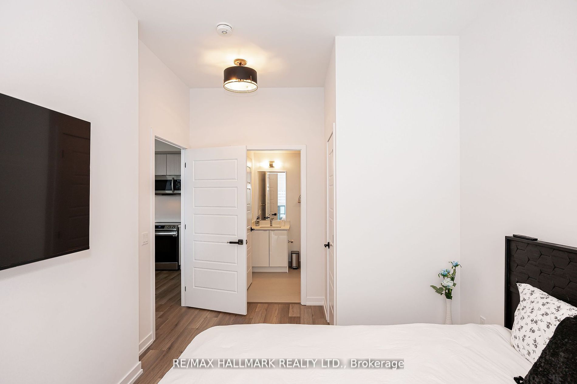 415 Sea Ray Avenue, #432