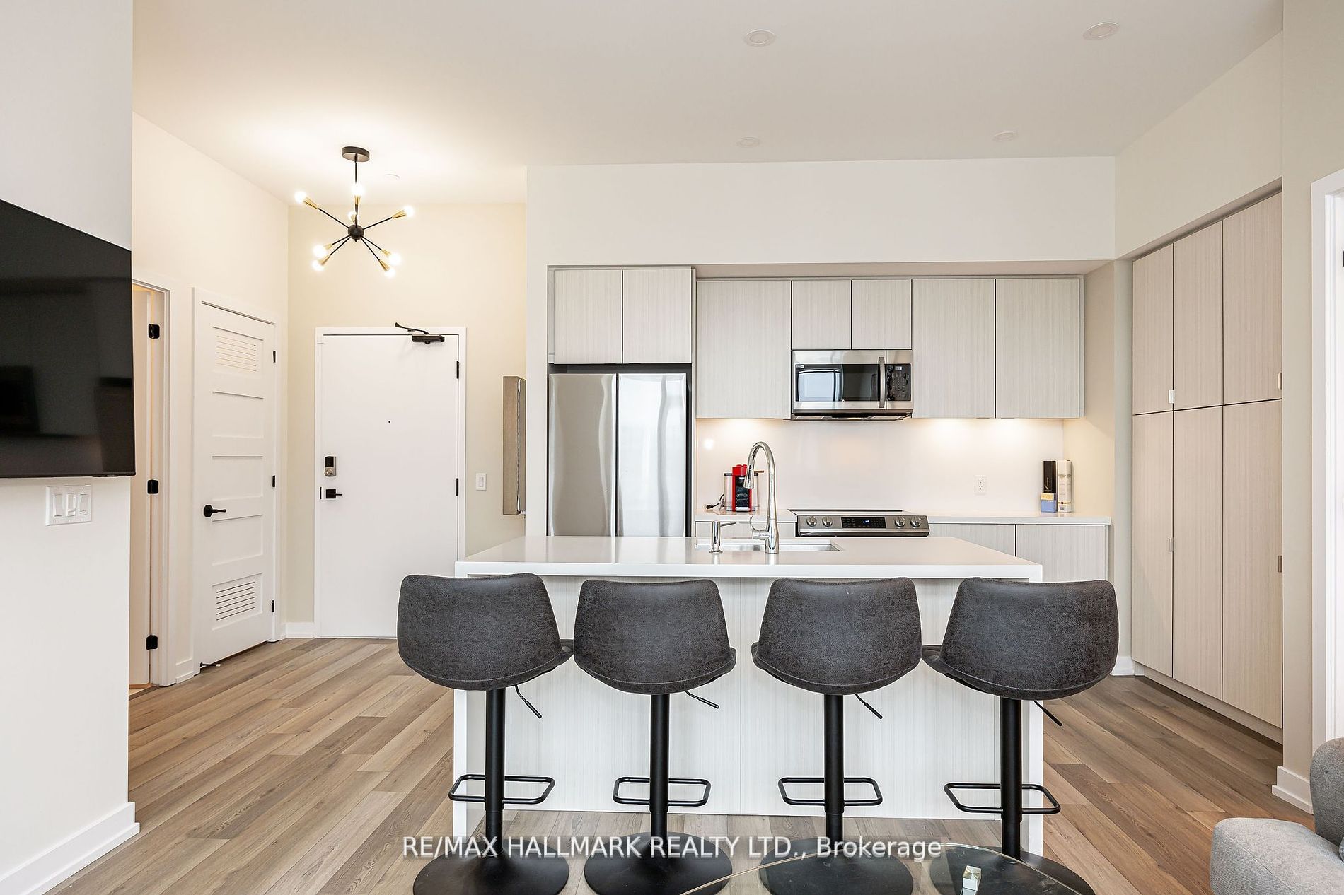 415 Sea Ray Avenue, #432