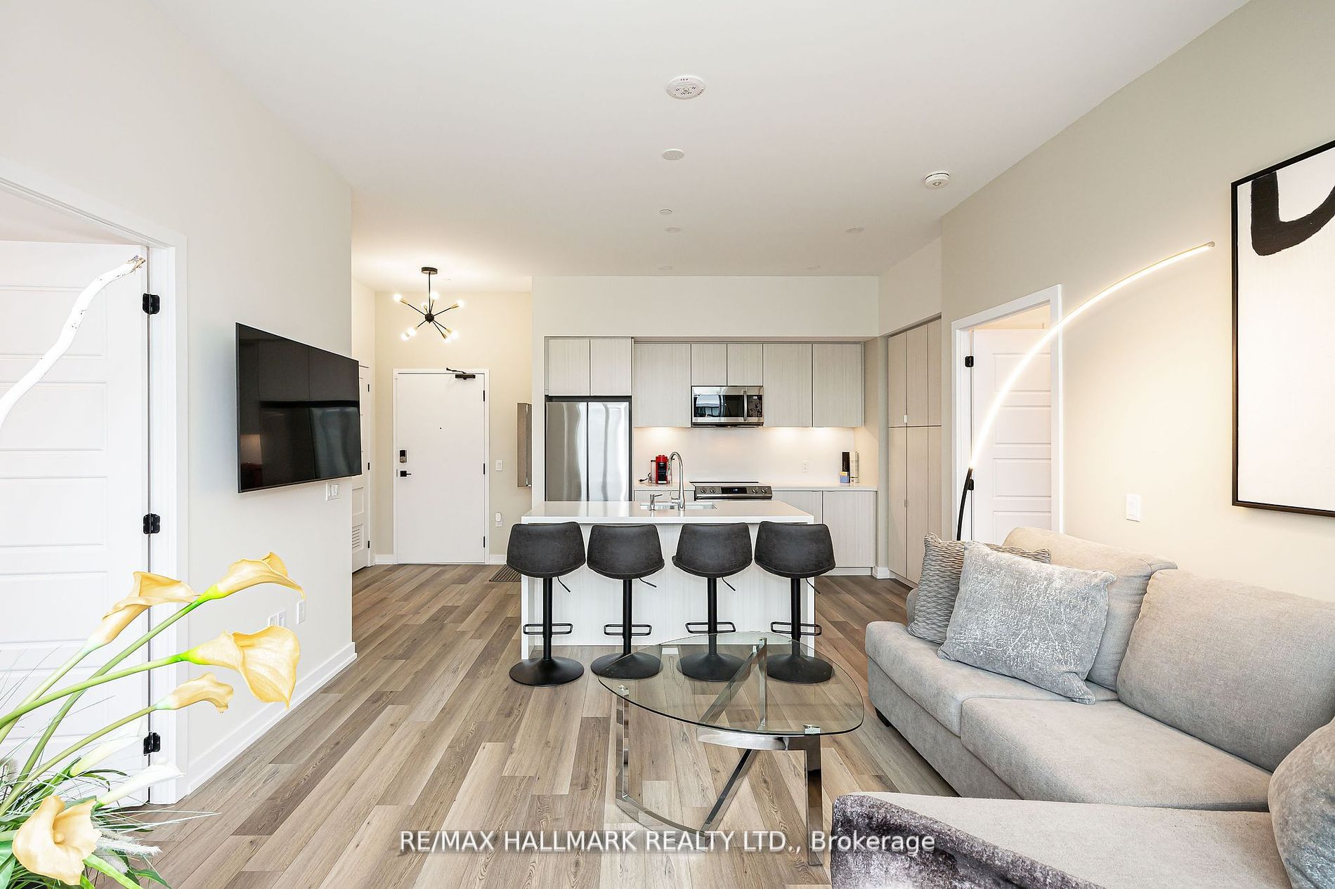 415 Sea Ray Avenue, #432