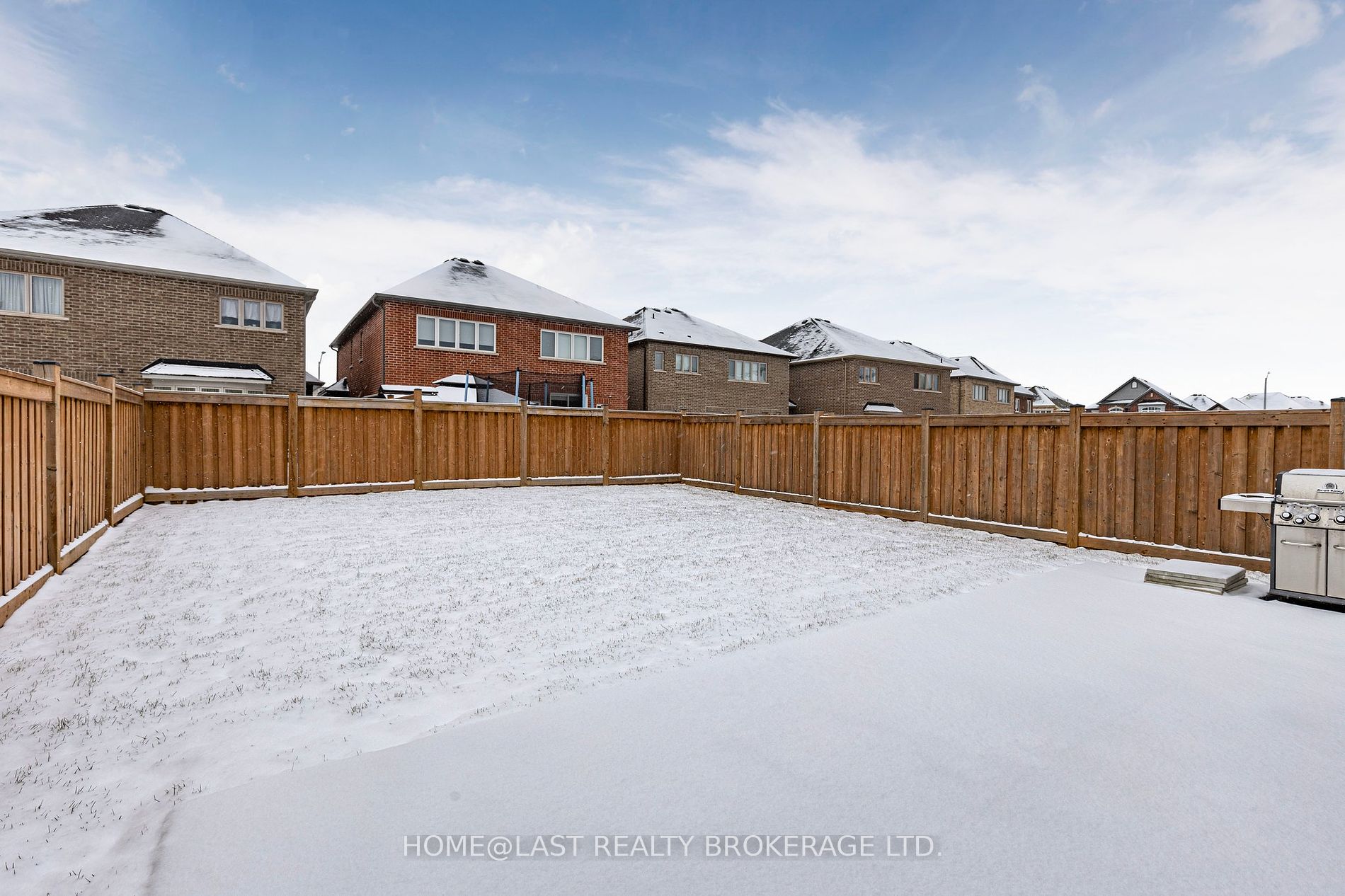 1437 Farrow Crescent