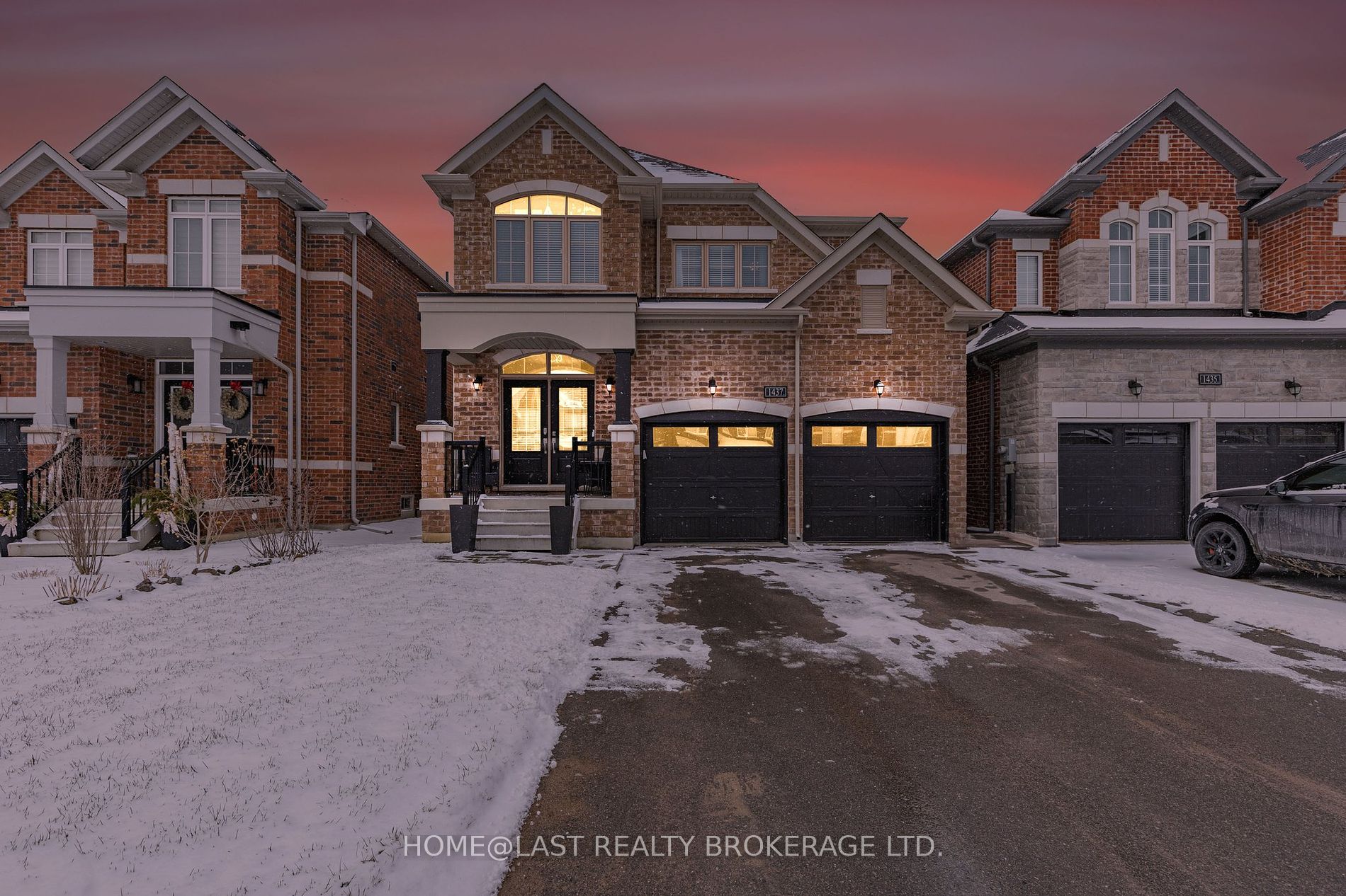 1437 Farrow Crescent