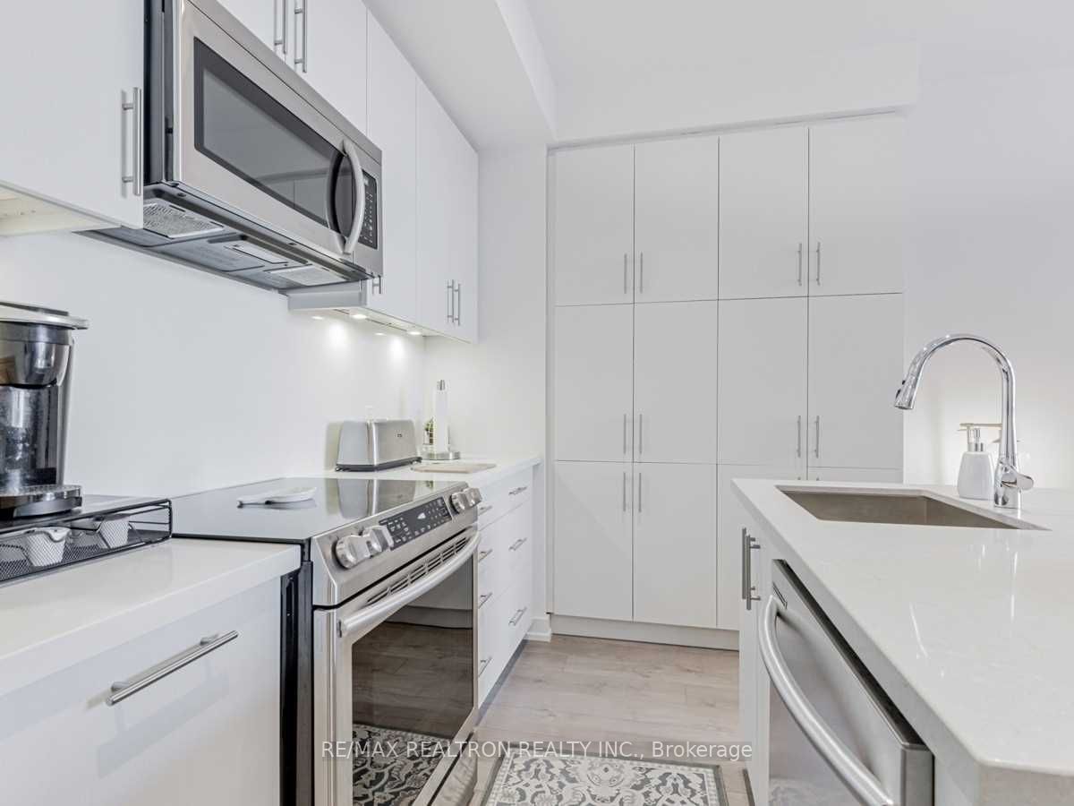 375 Sea Ray Ave, #146