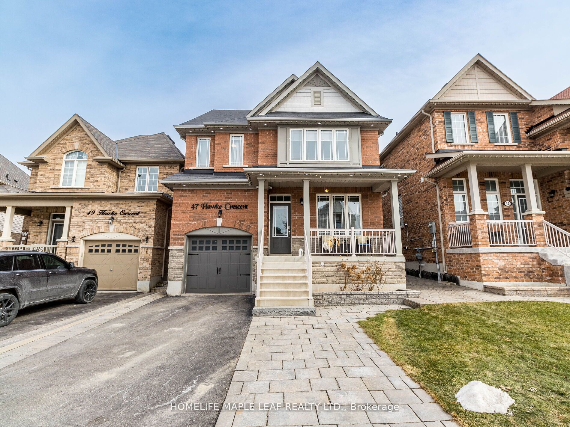 47 HAWKE Crescent