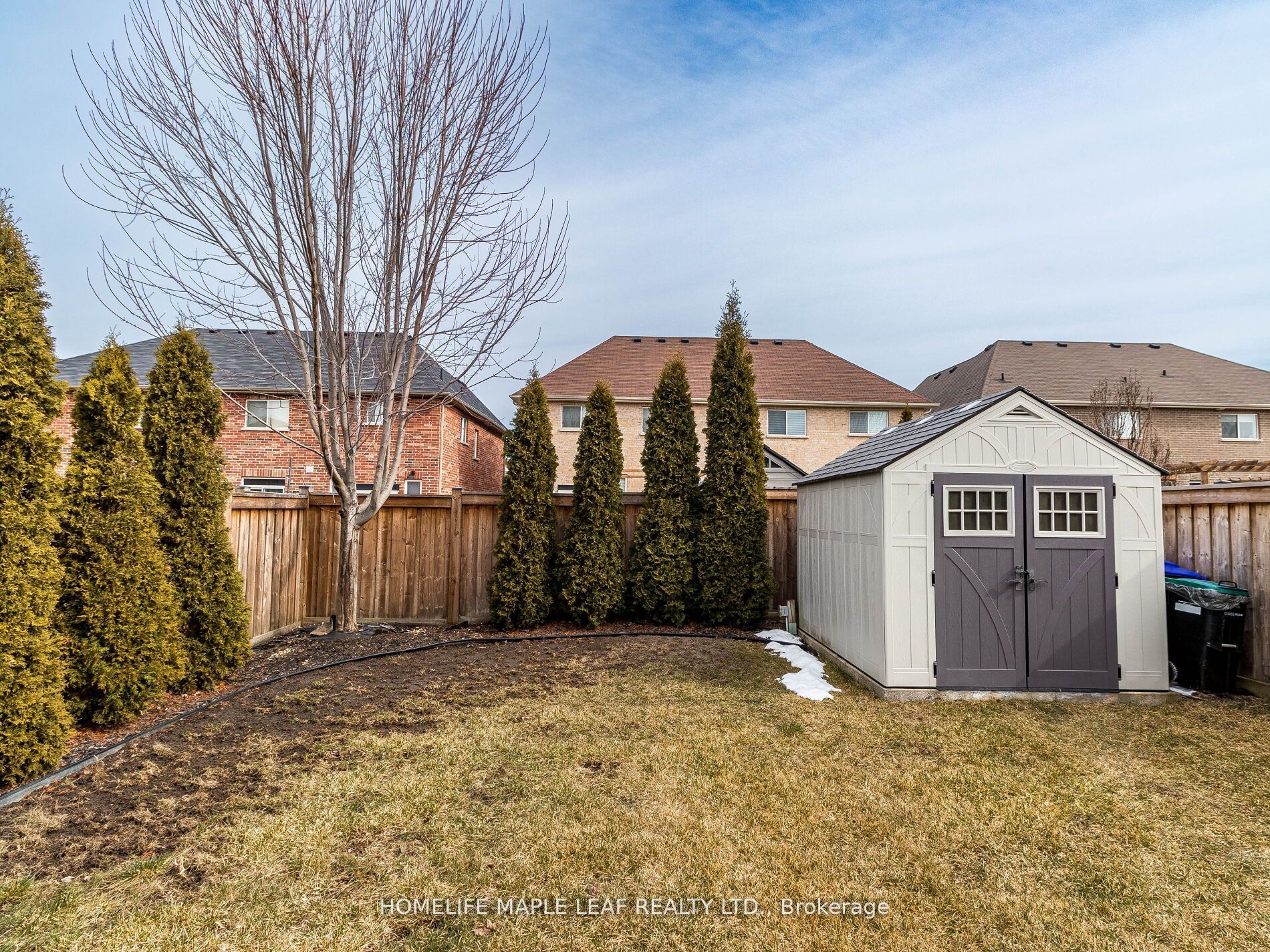 47 HAWKE Crescent