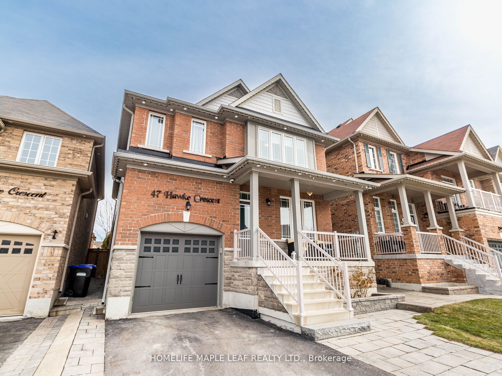 47 HAWKE Crescent