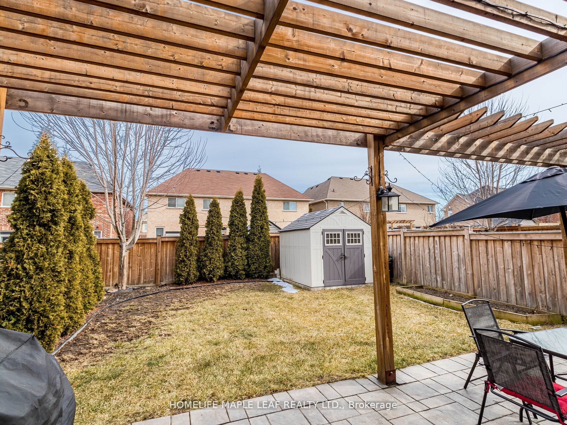 47 HAWKE Crescent