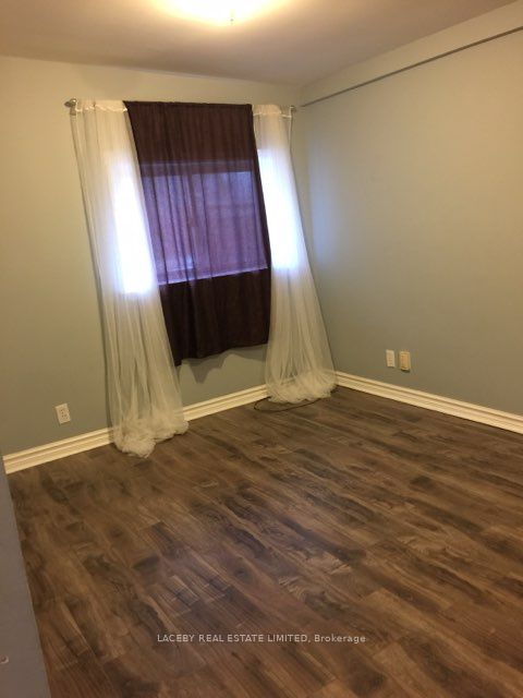 250 Main St, #4