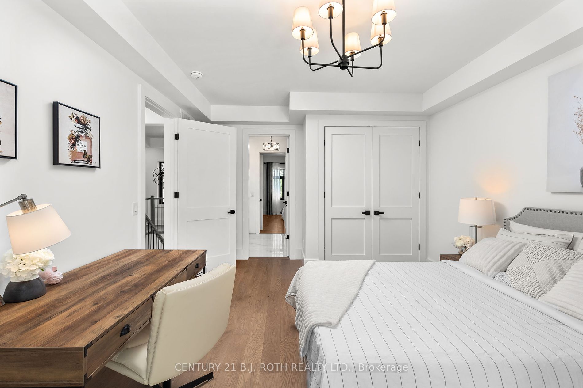 14 Selby St