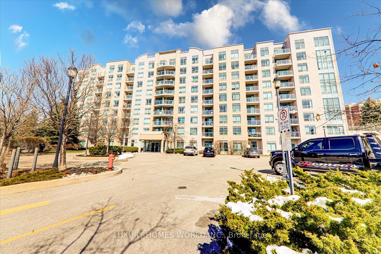 51 Baffin Court #702