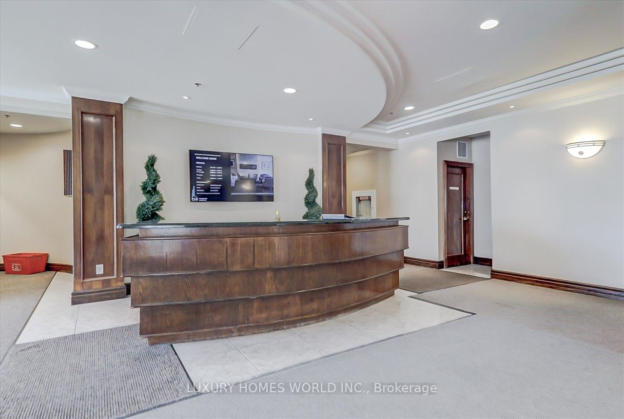 51 Baffin Court #702