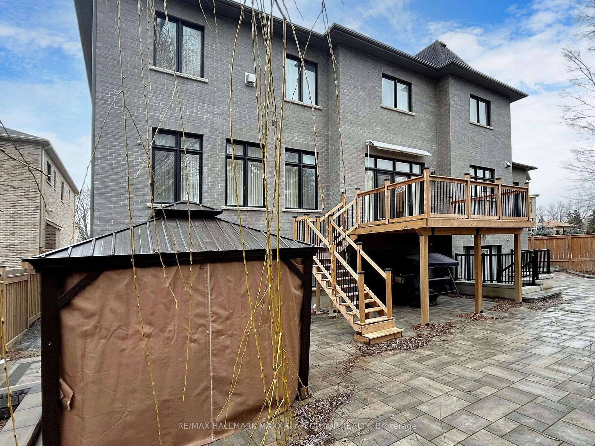 17 PETROLIA Court