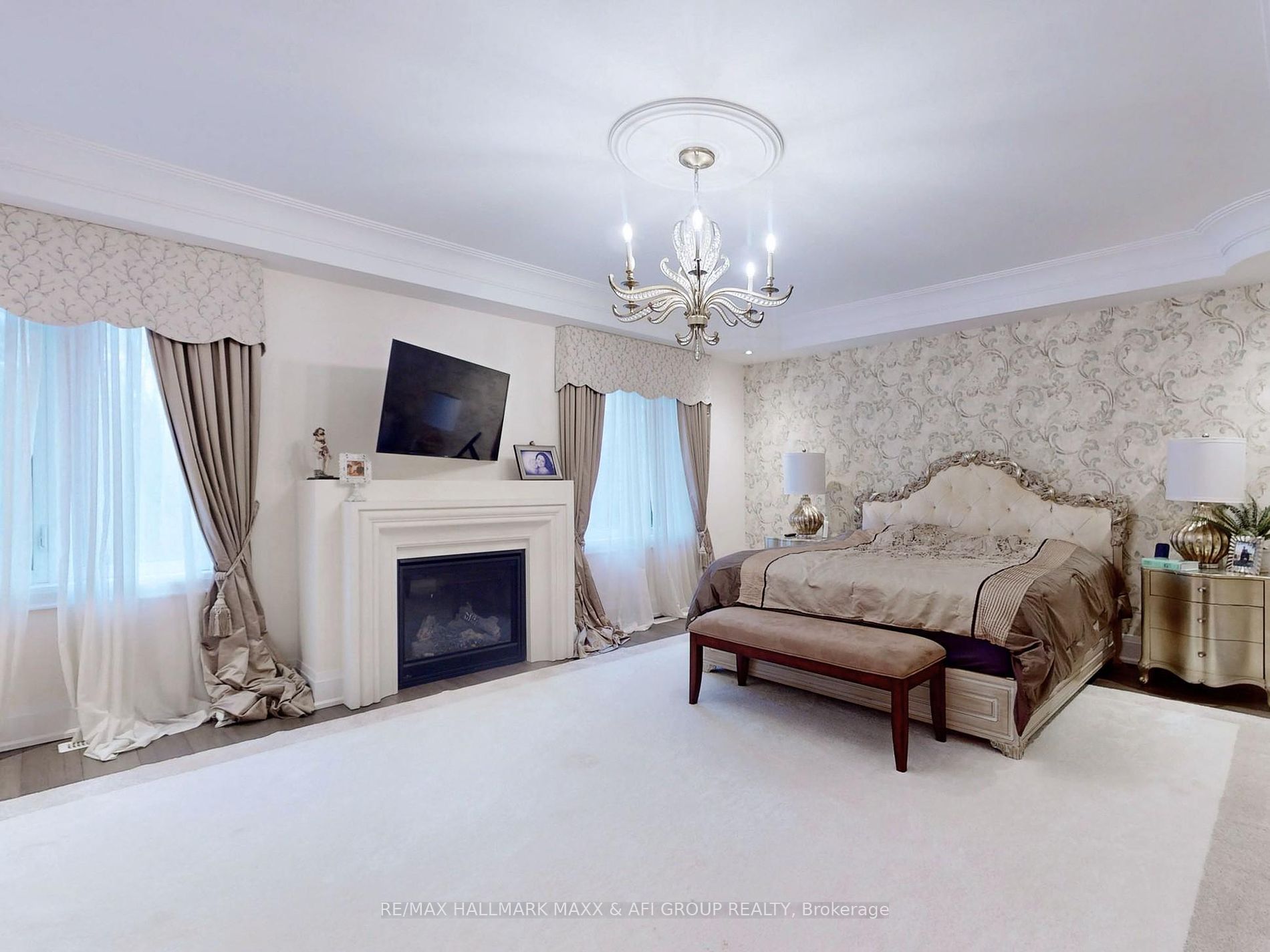 17 PETROLIA Court
