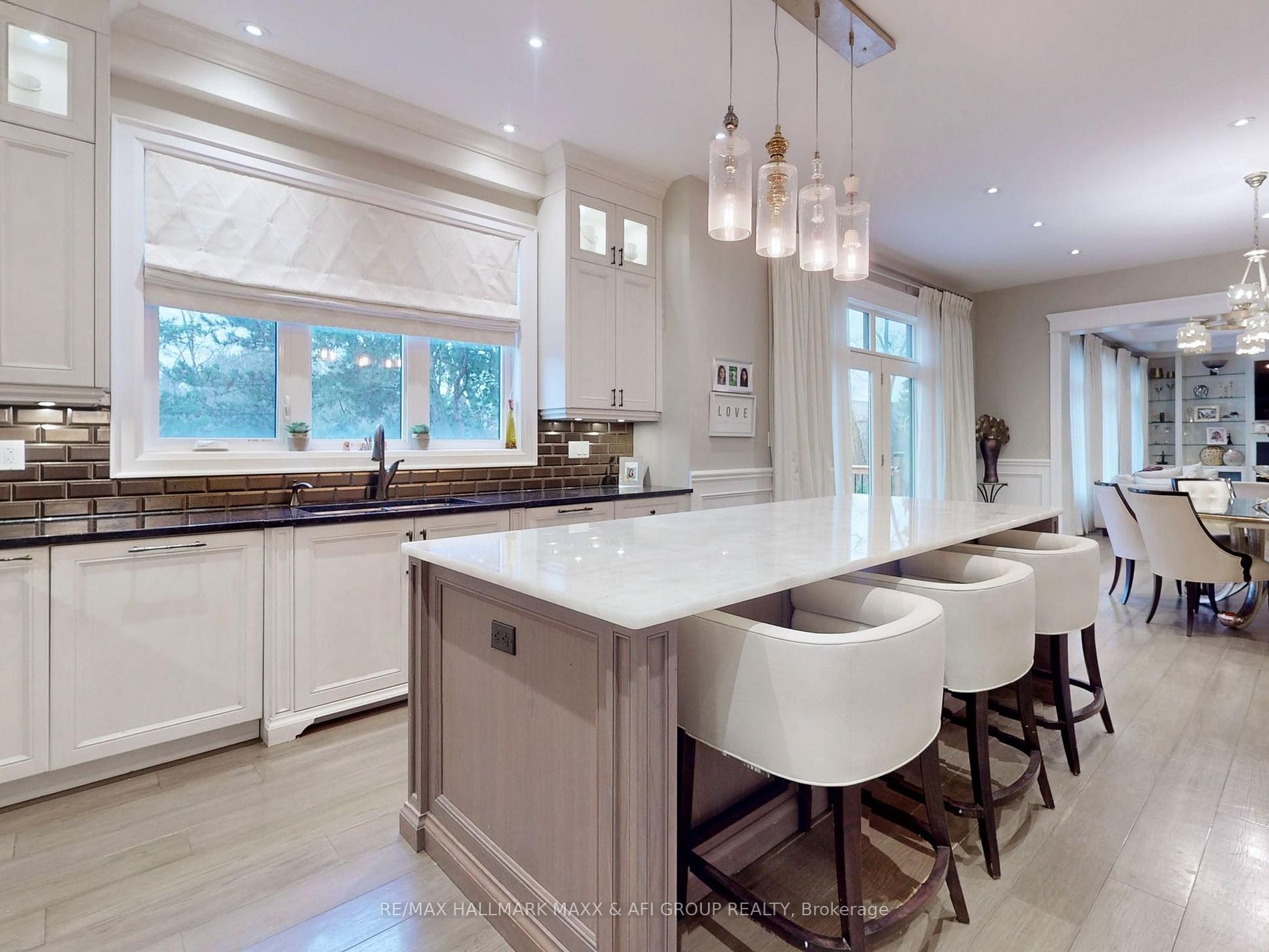 17 PETROLIA Court