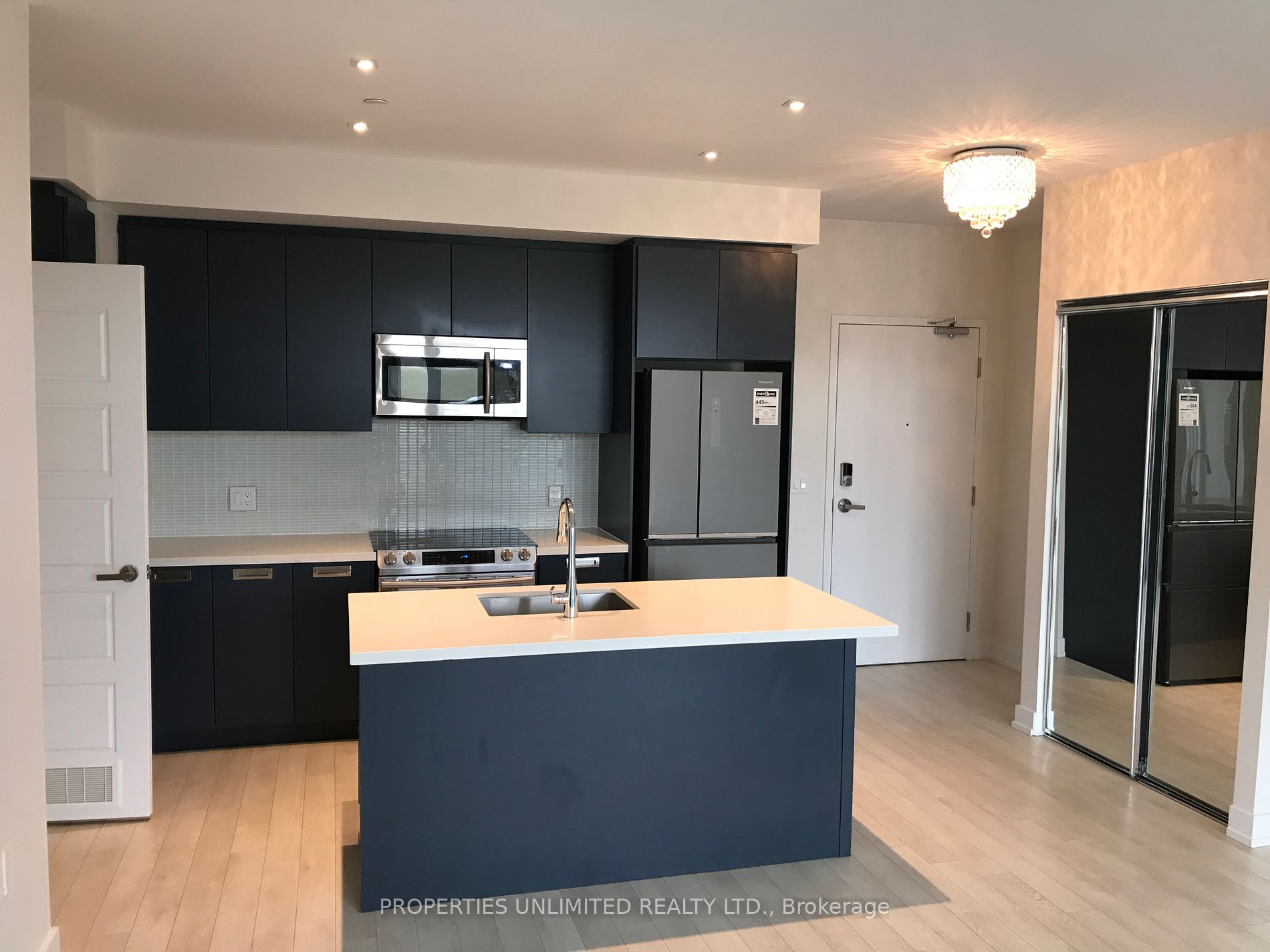 375 Sea Ray Avenue, #142