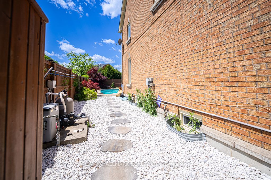 59 Oatlands Crescent