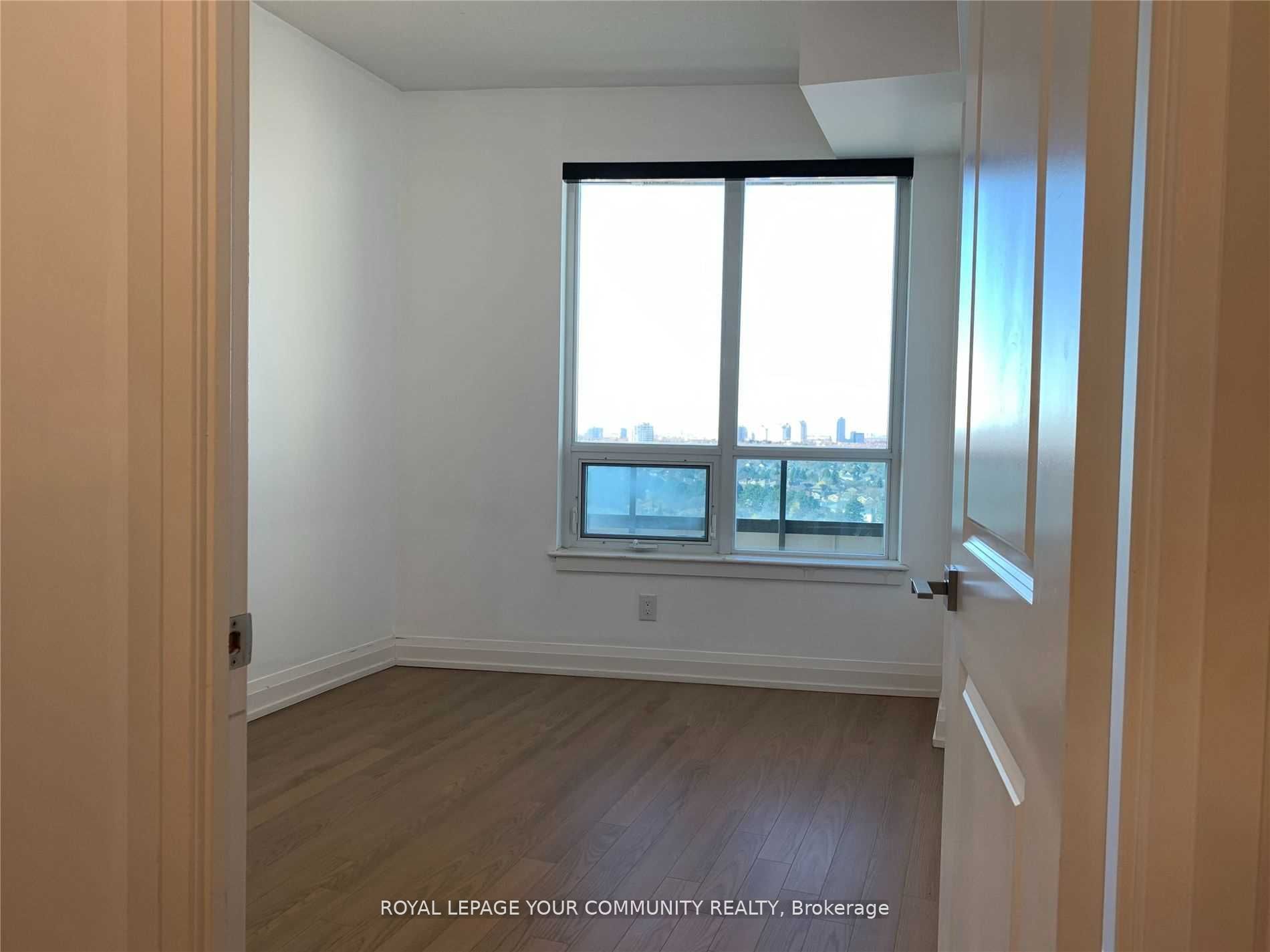 7161 Yonge St, #1023