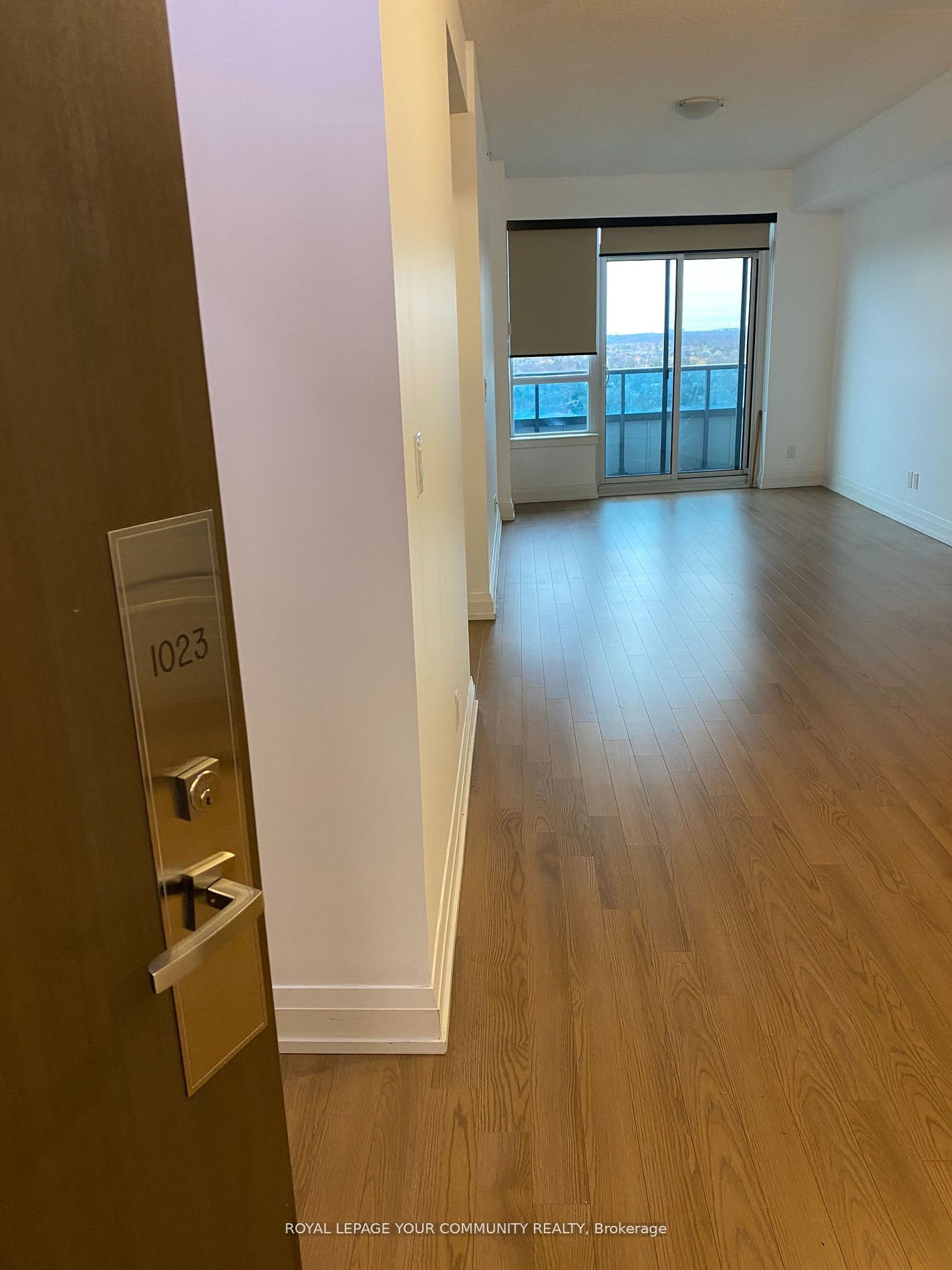 7161 Yonge St, #1023