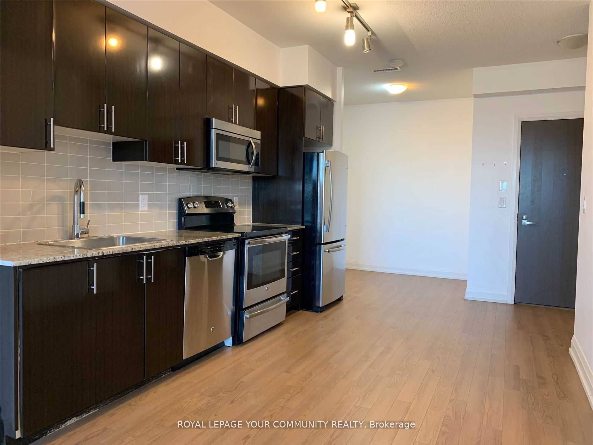 7161 Yonge St, #1023