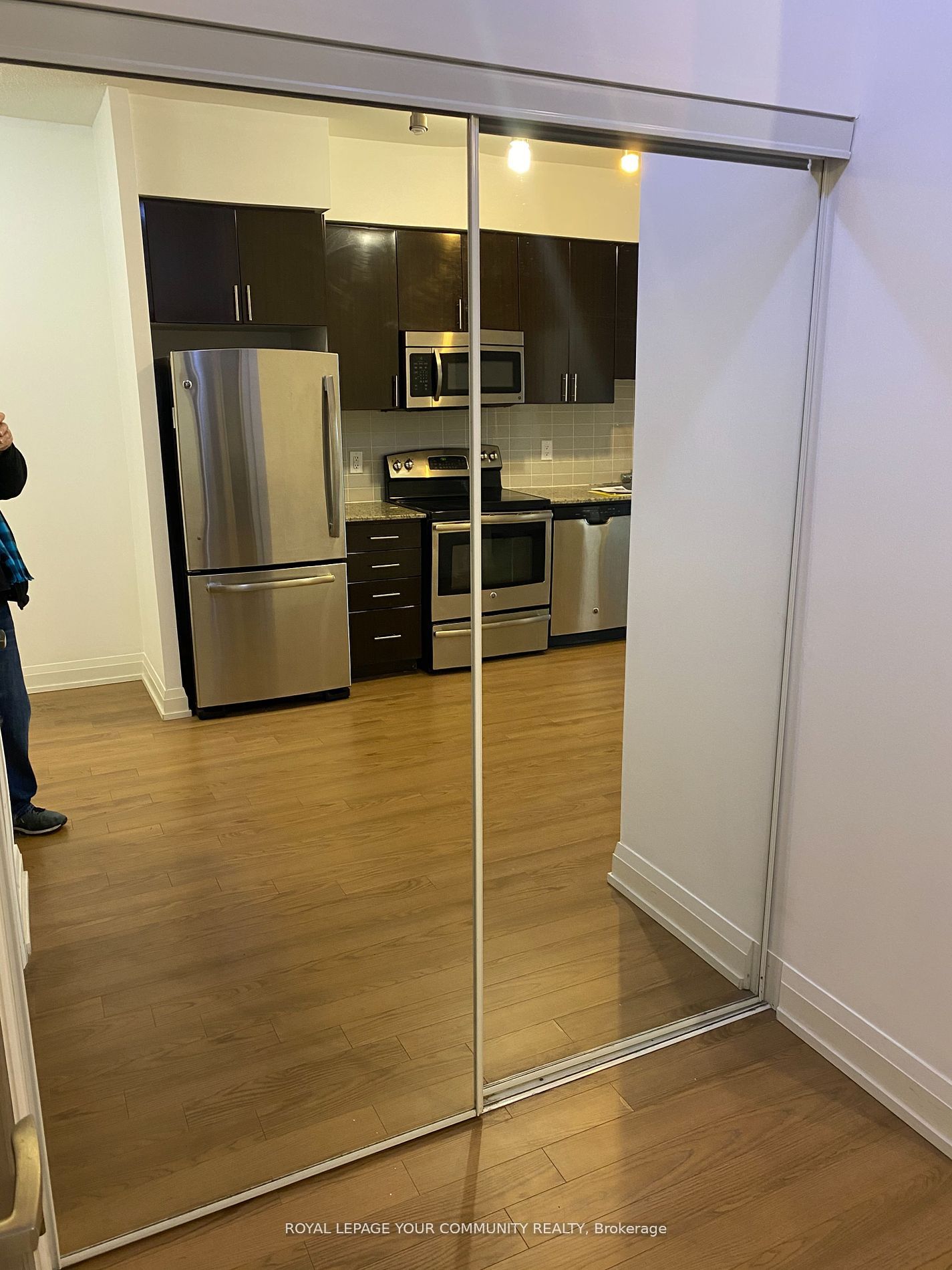 7161 Yonge St, #1023