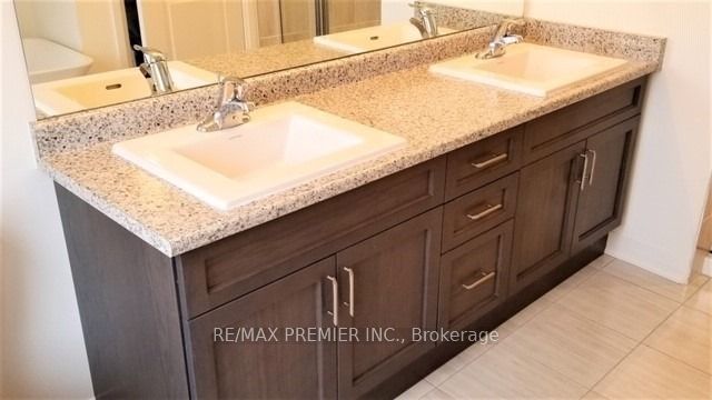 27 Casserley Cres