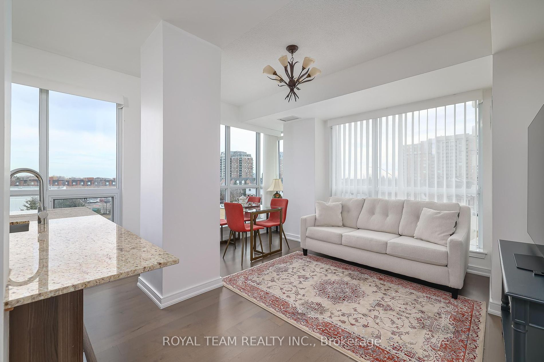 9205 Yonge Street, #NE-308