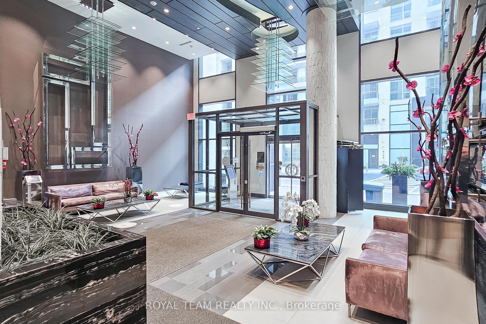 9205 Yonge Street, #NE-308