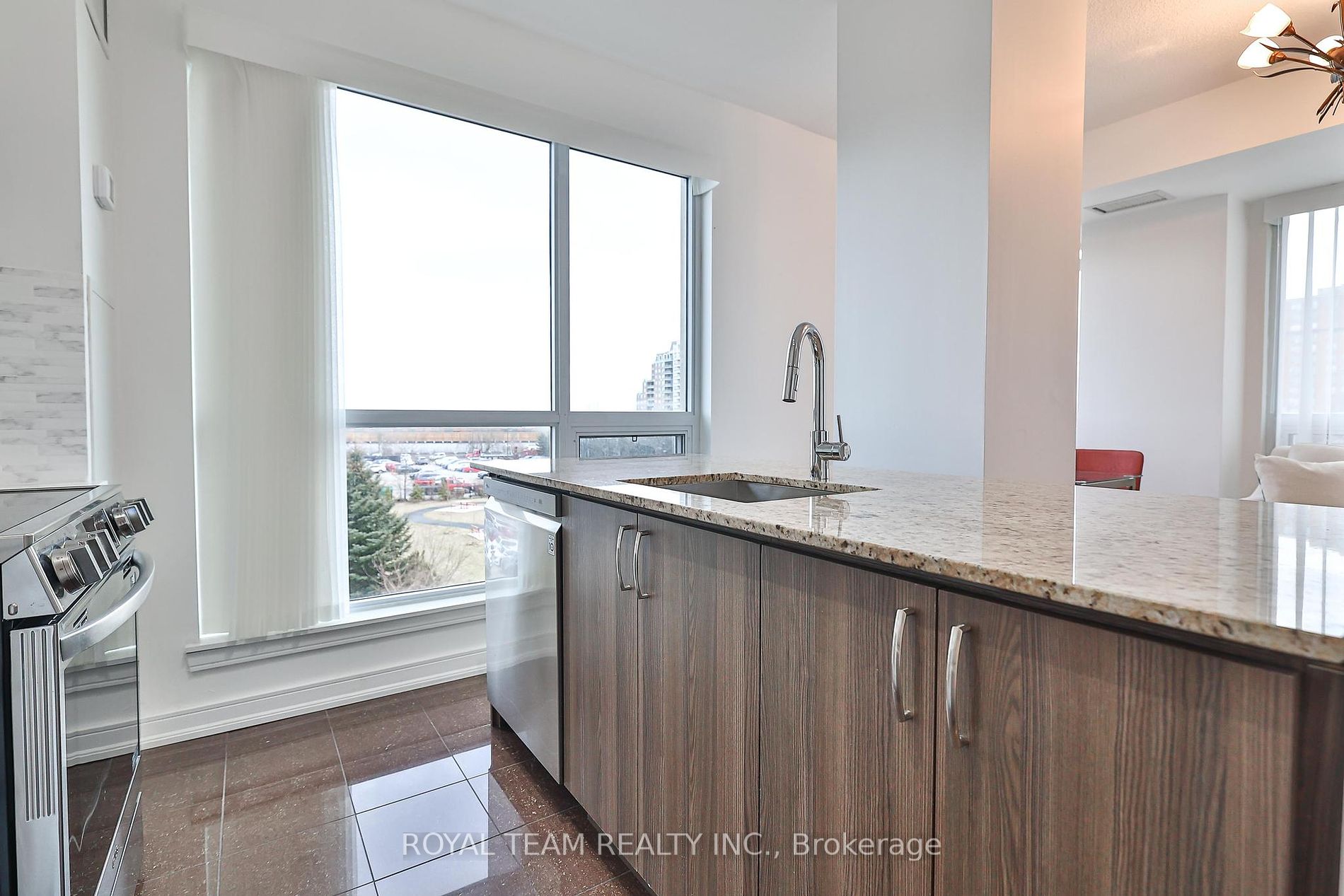 9205 Yonge Street, #NE-308