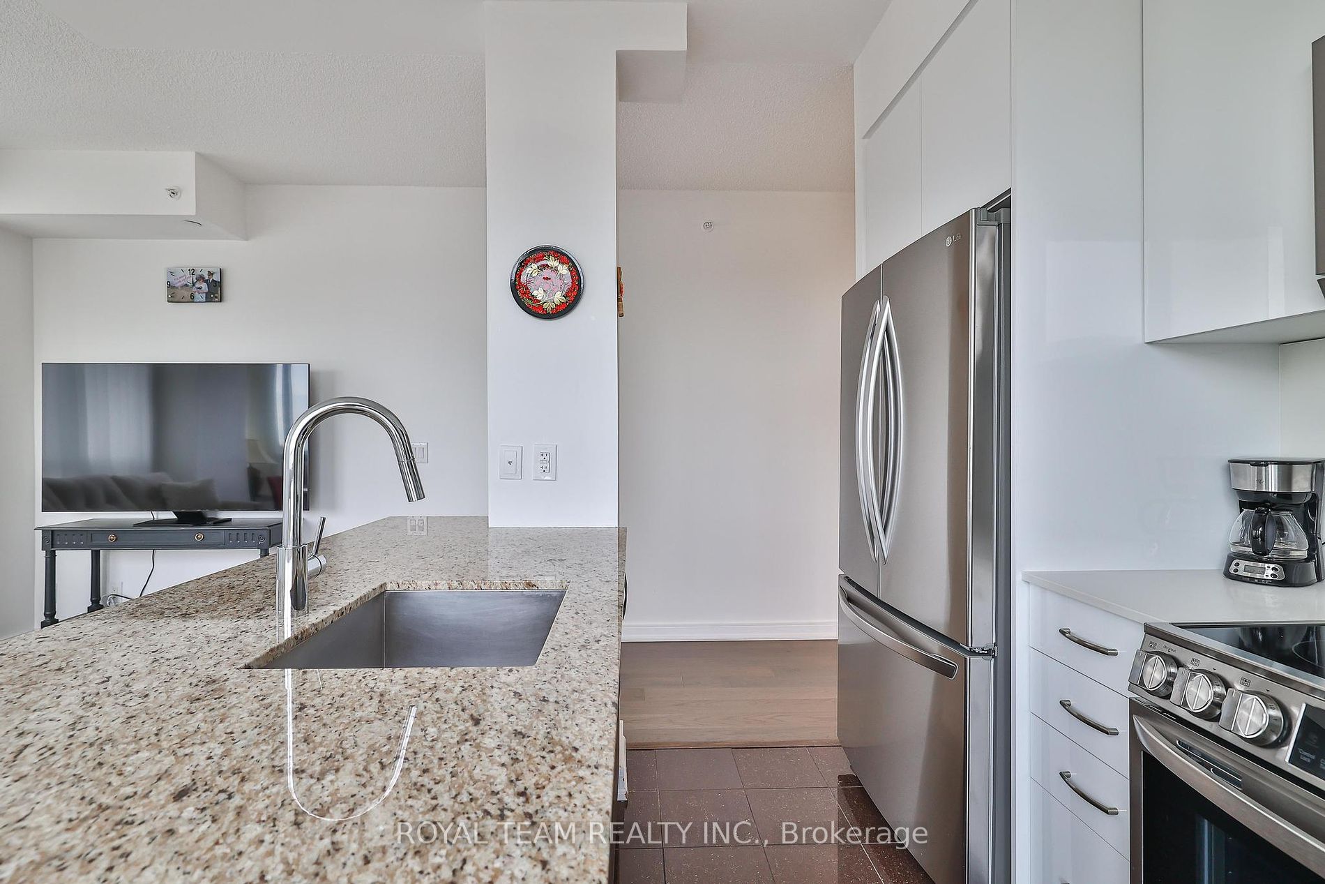 9205 Yonge Street, #NE-308