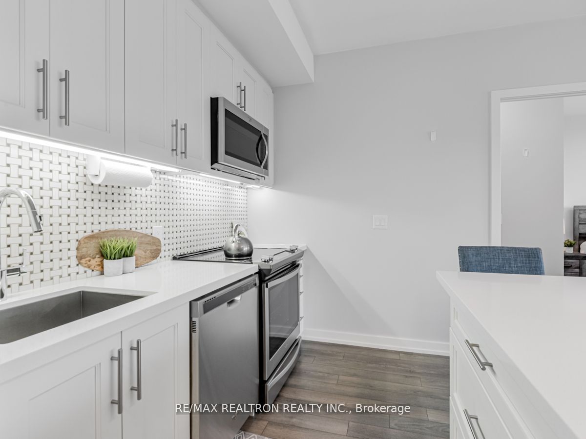 241 Sea Ray Avenue, #A414