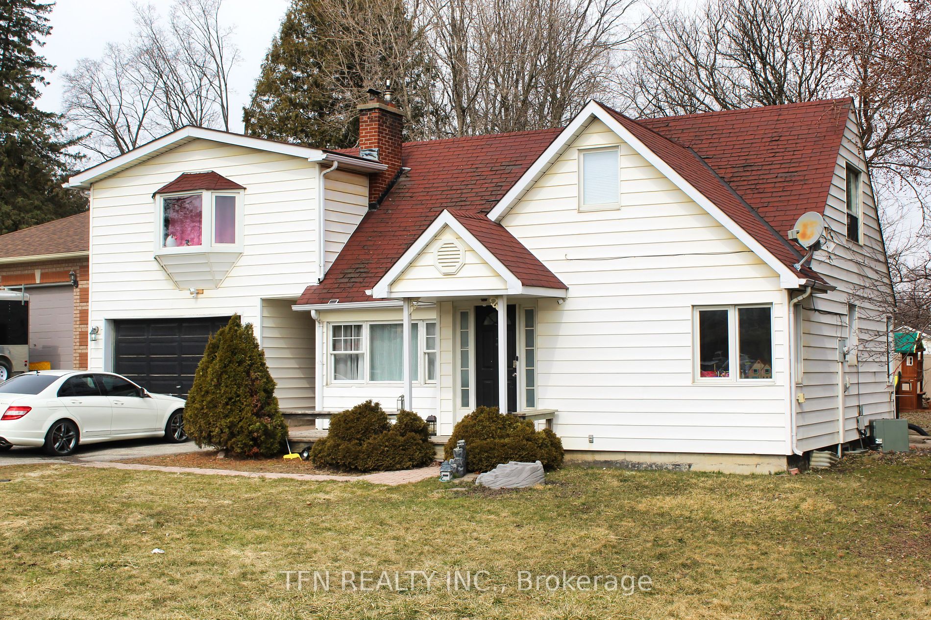 2410 King Rd