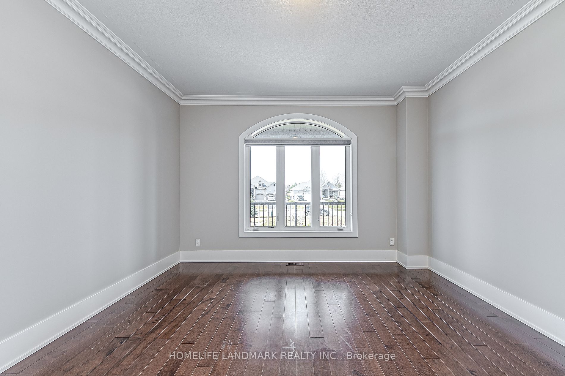 295 Sunnybrae Avenue