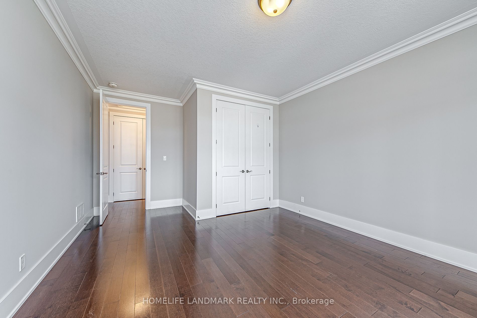 295 Sunnybrae Avenue