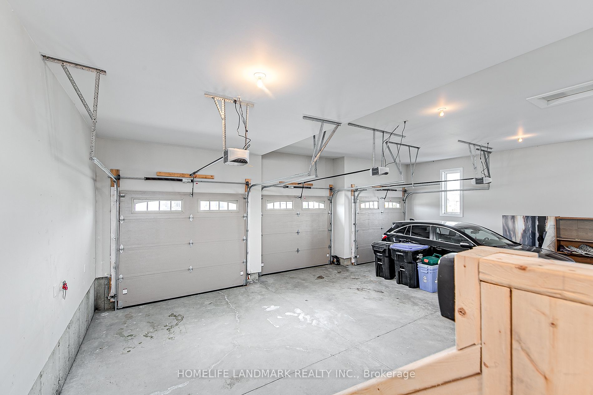 295 Sunnybrae Avenue