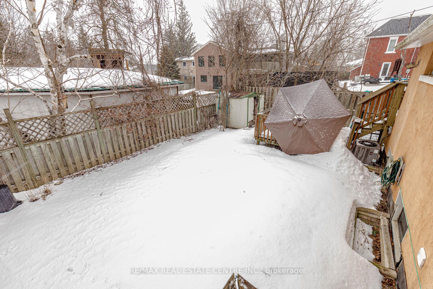 4 Greenaway St