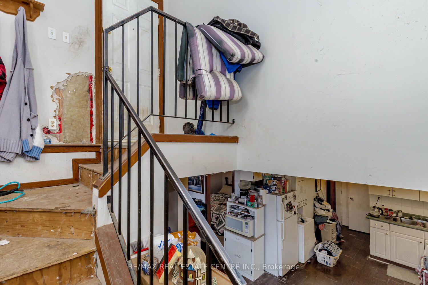 4 Greenaway St
