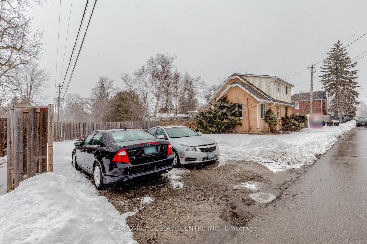 4 Greenaway St