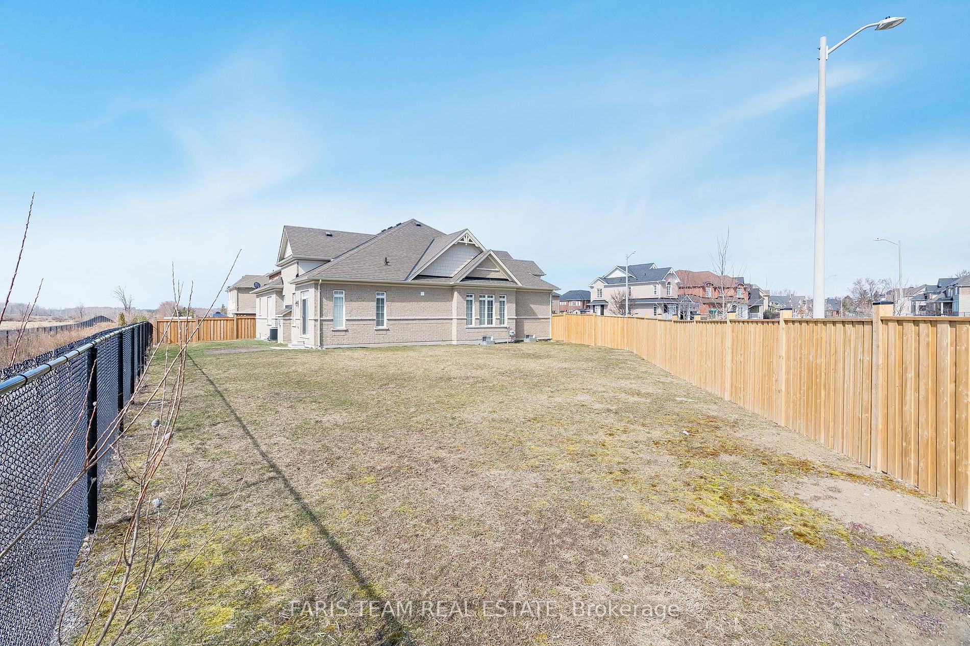 140 Copeland Crescent