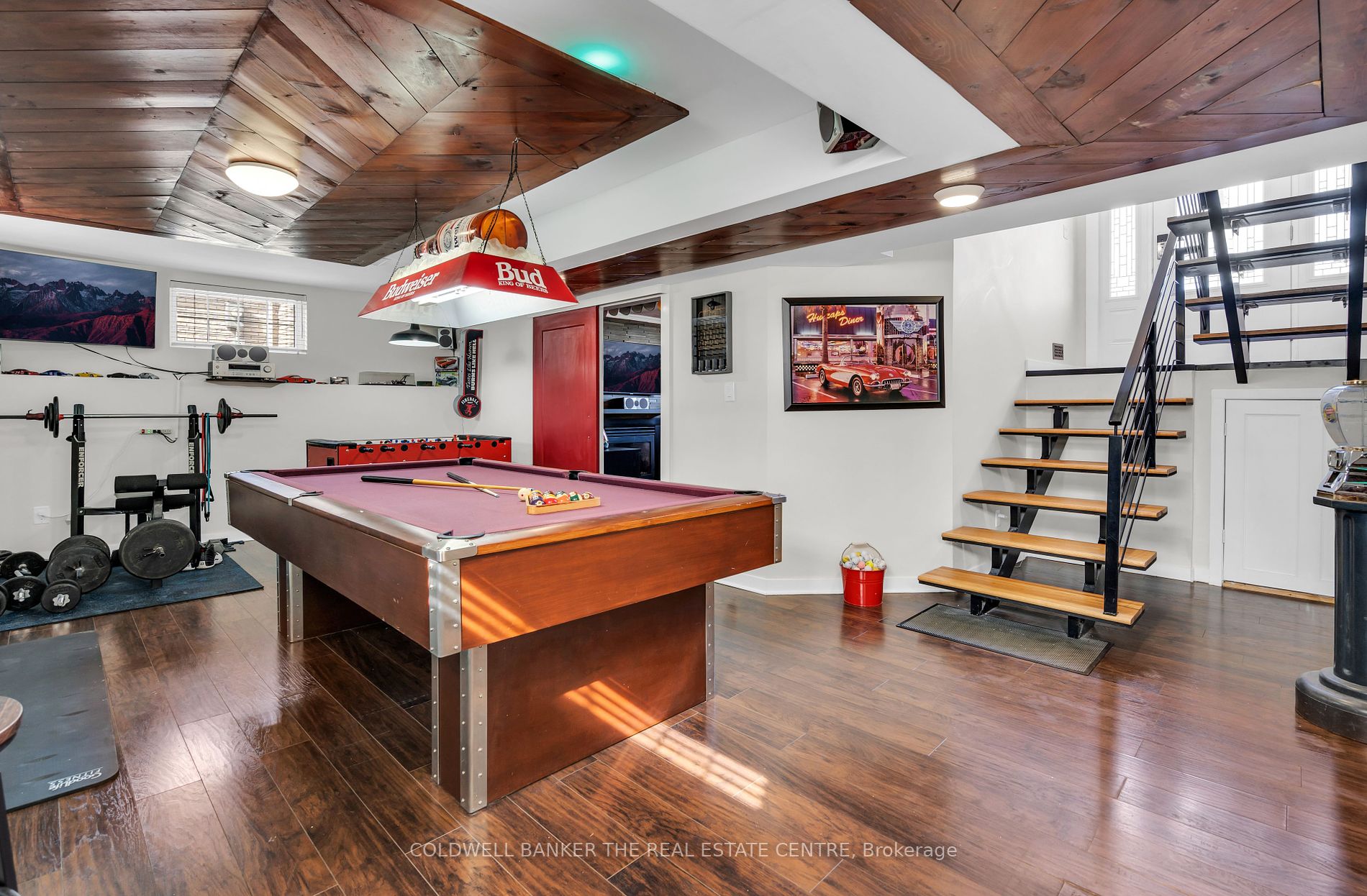54 Macnaughton Drive