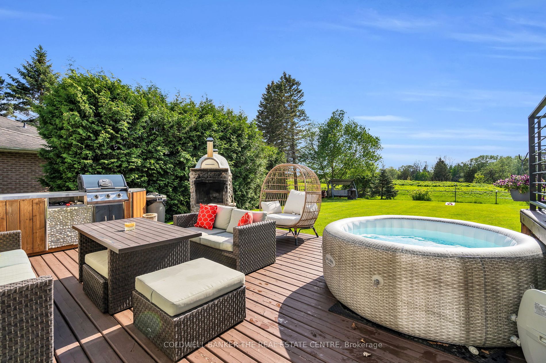 54 Macnaughton Drive