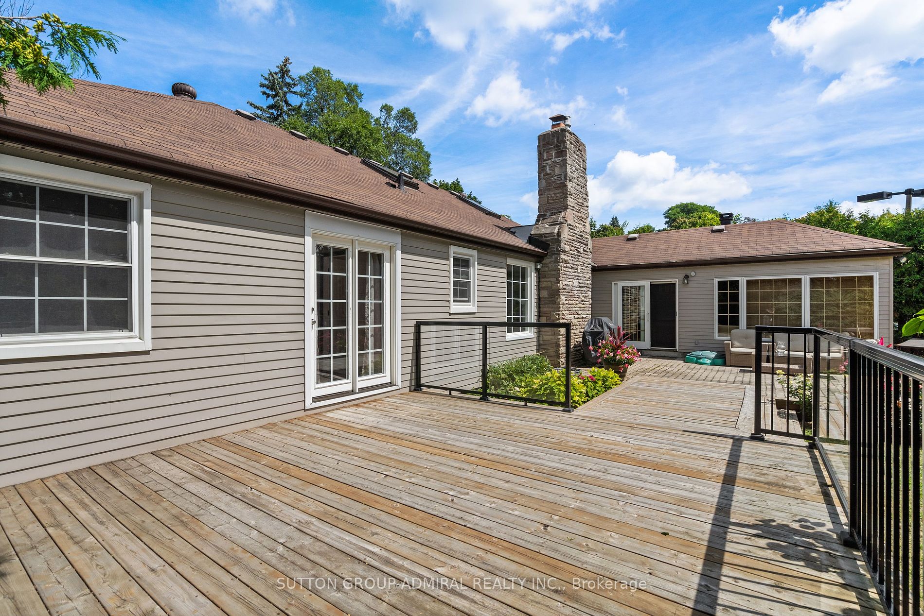 109 Highland Lane